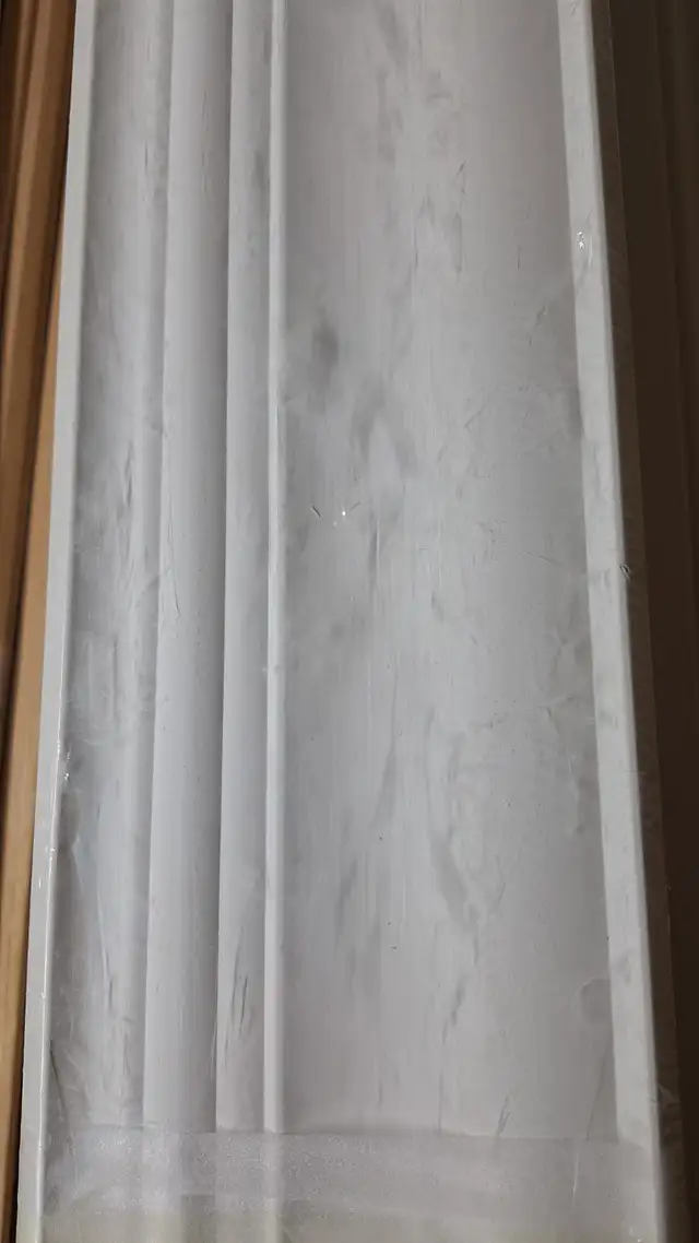 7 1/2' x 12 '  WOOD CROWN MOULING CLEARANCE SALE - Photo 2