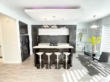 House 8 bdrm, 5 bath, 3 kitchens, 3,155 sqft built 2020 - Photo 2