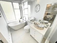 House 8 bdrm, 5 bath, 3 kitchens, 3,155 sqft built 2020 - Photo 6