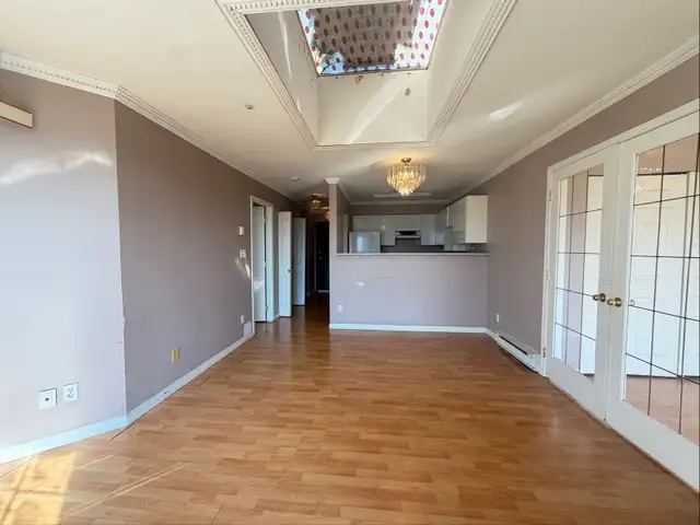 South Vancouver Well-maintained 2 bedrooms apartment for rent. - Photo 2