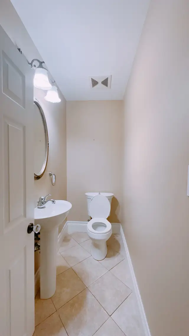 UTSC and Centennial College apartments for rent - Photo 8