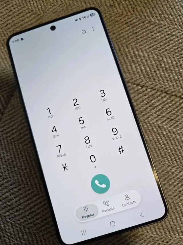 Samsung s26 - Photo 2