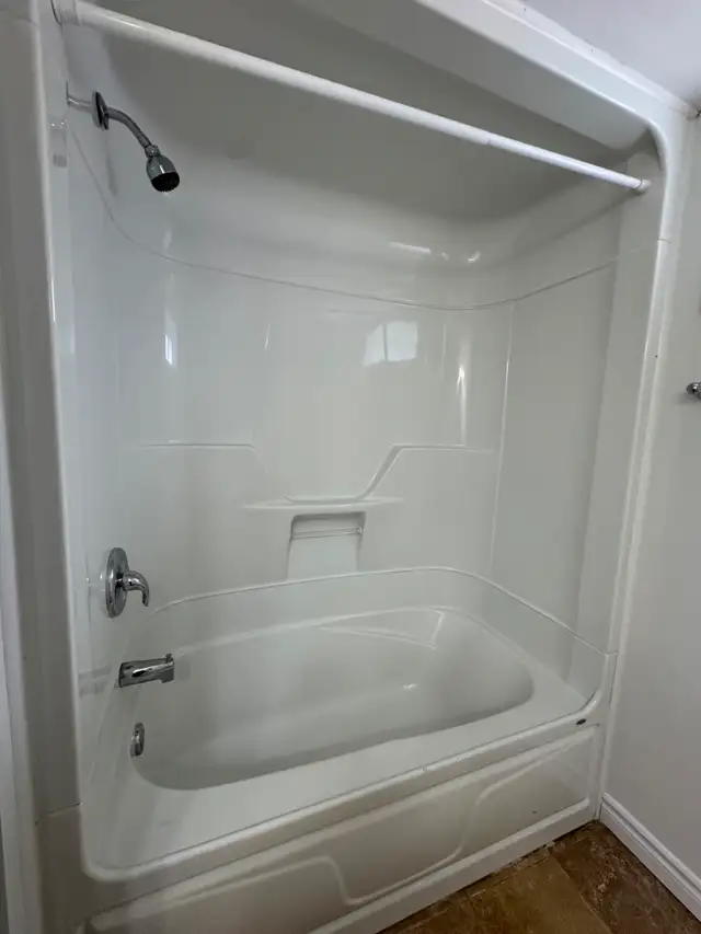 ATTN STUDENTS! DON’T MISS THIS RENTAL I Close to Everything ! - Photo 5