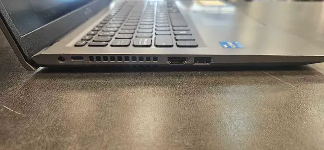 ASUS Notebook 8GB Laptop - Photo 3