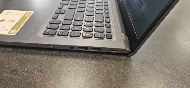 ASUS Notebook 8GB Laptop - Photo 5