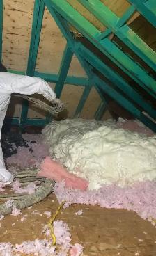 spray foam/ insulation install - Photo 9