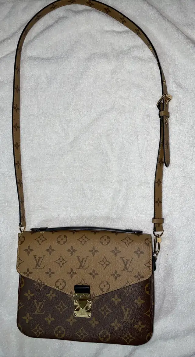 NEW LOUIS VUITTON POCHETTE MÉTIS MONOGRAM REVERSE - Photo 3