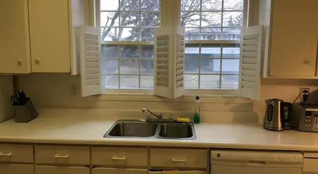 Private Furnished bedroom 401/404 Sheppard/Pharmacy/Finch May 1 - Photo 4