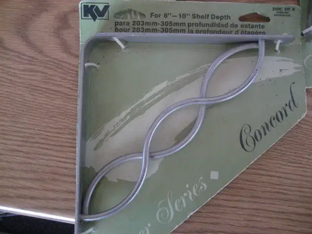 4 Knape & Vogt Concord Style Shelf Brackets, 200C SN8 - Photo 2