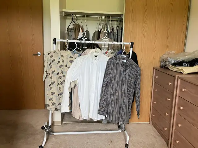 MEN’S MEDIUM CLOTHING - Photo 7