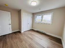 Brand new 2-bedroom apartment with water-view & private balcony - Photo 6