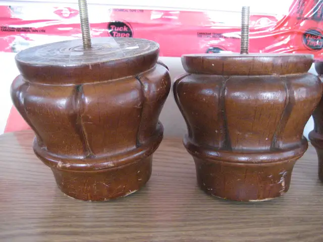 4 Large wood furniture feet - Photo 3