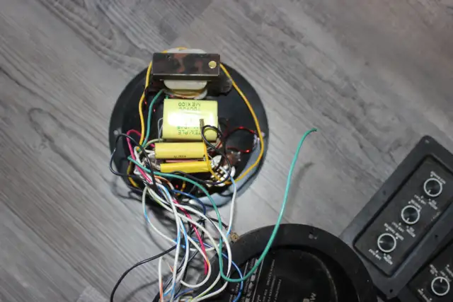 VINTAGE Marantz HD-77 Speaker Components - Photo 2