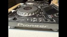 (2) Pioneer CDJ2000 nexus one decks - Photo 4