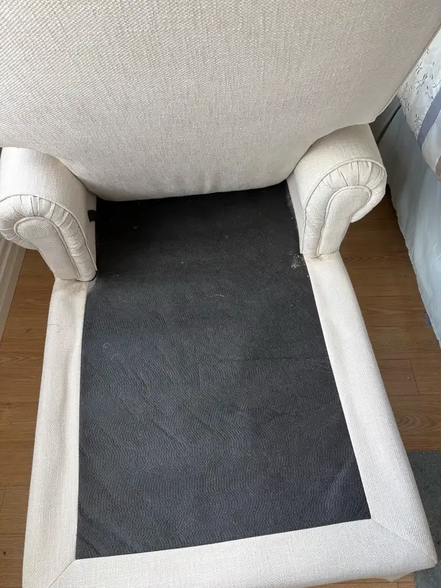 Free delivery used Cream Chaise Lounge Chair - Photo 5