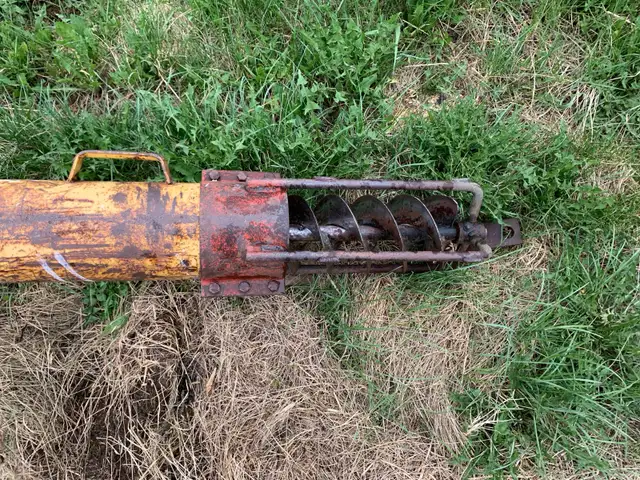 Westfield Grain Auger - Photo 3