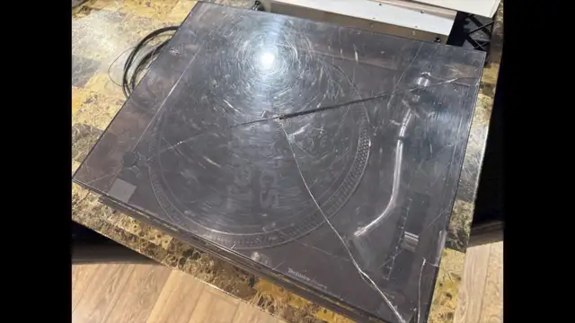 Technics MK2 Turntable - Photo 4