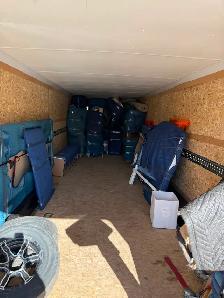 moving with sky jays - Photo 2