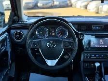 2017 Toyota Corolla - Photo 9