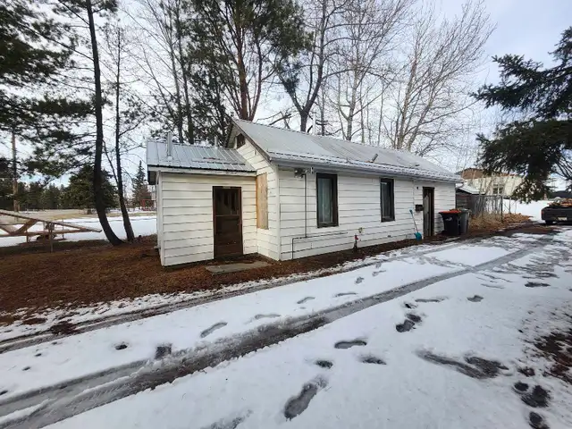 house for rent in thorsby - Photo 4