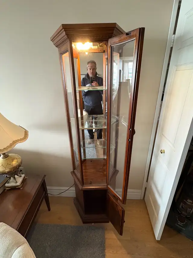 Free delivery used Wooden Corner Curio Cabinet - Photo 5