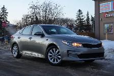 2017 Kia Optima - Photo 2