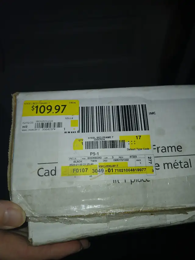 Metal bed frame Twin - Photo 2