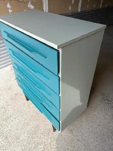 Free delivery Used 20th century Teal 5-Drawer Dresser - Photo 6
