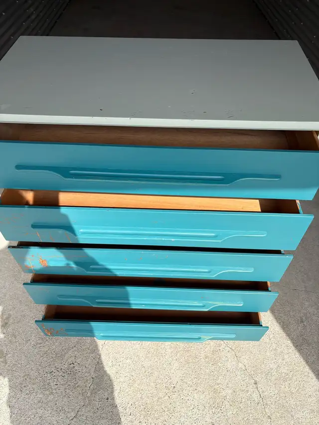 Free delivery Used 20th century Teal 5-Drawer Dresser - Photo 7