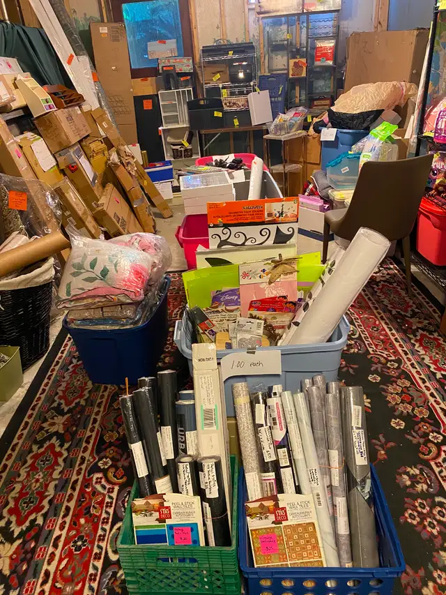 Indoor 300  item Living Estate Sale in Ingersoll