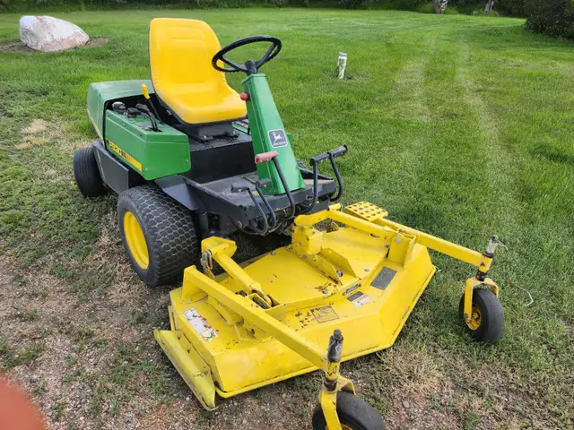930 John Deere 60 inch lawn mower - Photo 4