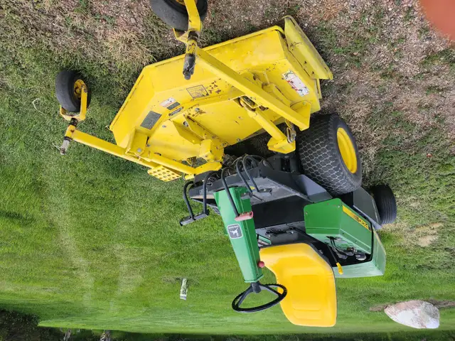 930 John Deere 60 inch lawn mower - Photo 8