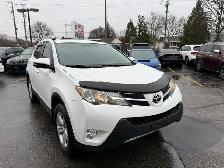 2014 Toyota RAV4 XLE, no accident, top condition!