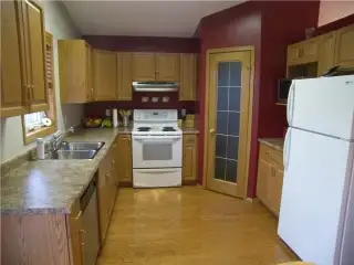 3 Bed House for Rent - Photo 6