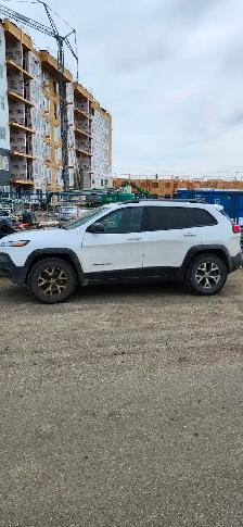 2017 Jeep Cherokee - Photo 3