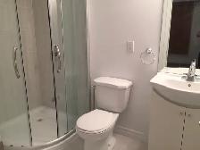 Thornhill/Markham 1 Bed Ensuite Bath (Basement Walk Out) - Photo 6