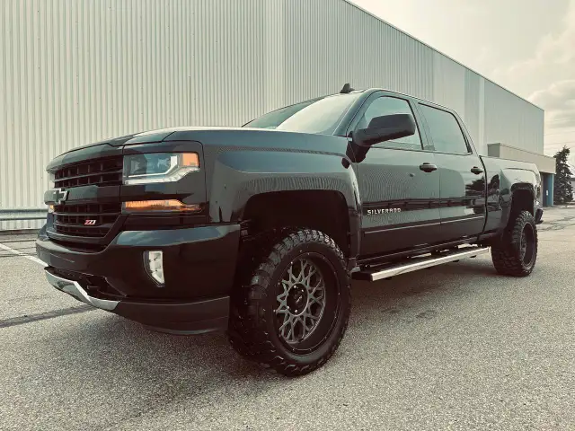 2018 Chevrolet Silverado 1500 4WD Crew Cab 2LT Z71 Lifted Custom - Photo 4