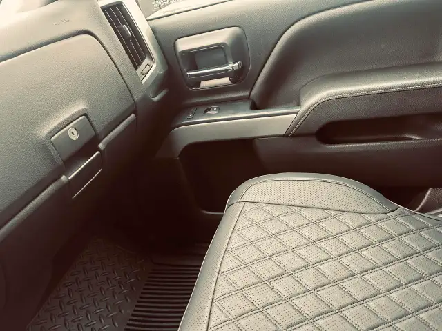 2018 Chevrolet Silverado 1500 4WD Crew Cab 2LT Z71 Lifted Custom - Photo 44