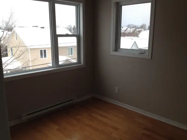 Logement 3 1/2 à louer - 1er juin 2026 - 830 $ - Buckingham - Photo 6