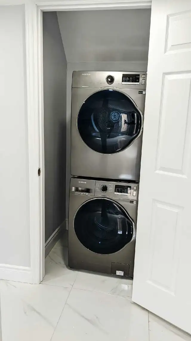 2-Bedroom Basement Apartment in Bolton - Photo 6