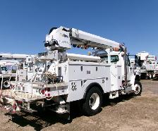 2013 Freightliner M2-106 Altec DL45-BR Digger Derrick - Photo 3