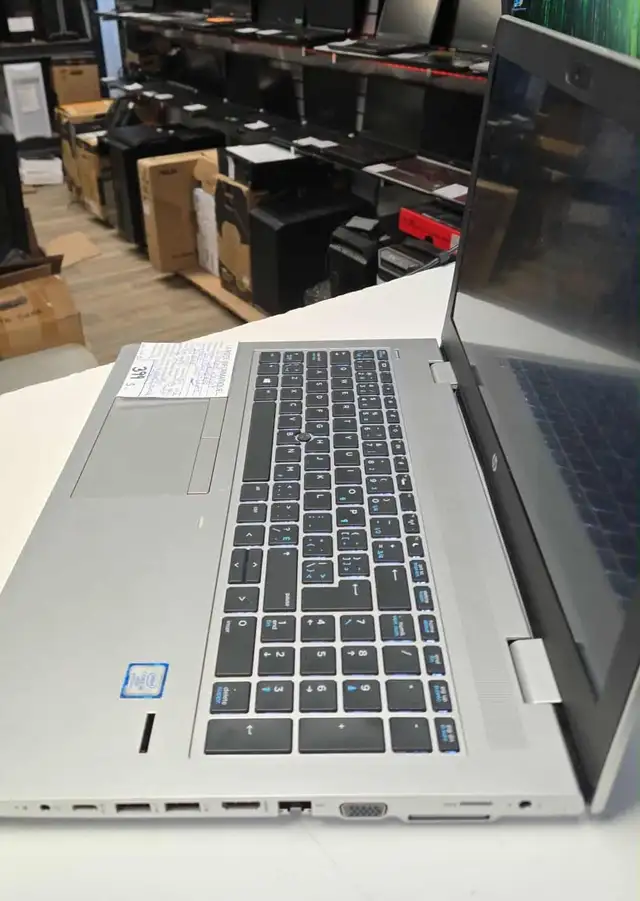 HP ProBook 650 G4 i5-8350U 8Go DDR4 SSD 256Go NVMe DVD 15,6po - Photo 2