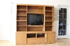 Entertainment Hutch - Photo 3