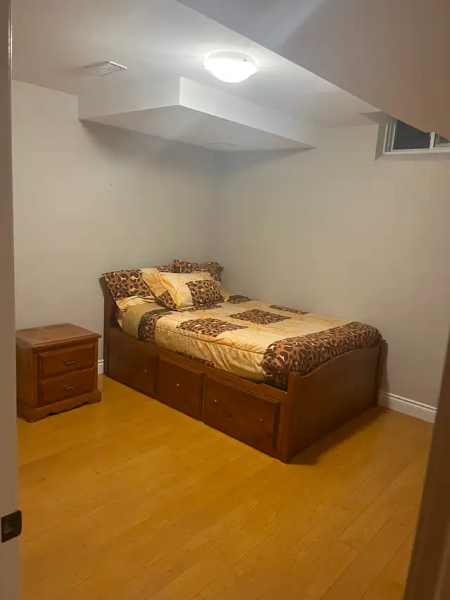 Room for Rent in Brampton