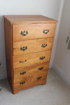 5 Drawer Dresser - Photo 2