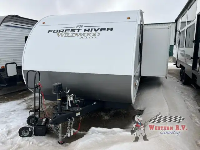 2024 Forest River RV Wildwood X-Lite 263BHXL