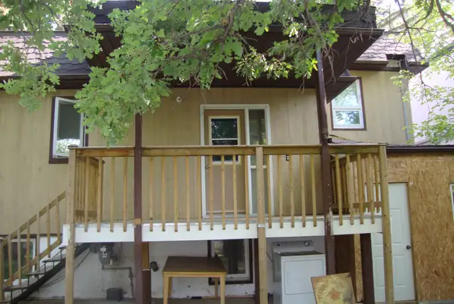 Main Floor, 2-Bdrm House in Varsity View , 5 min to U of S - Photo 10