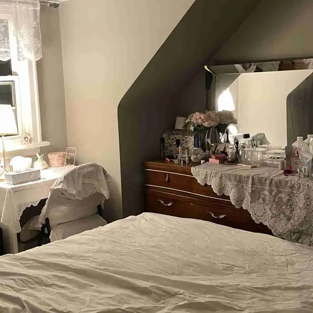 Sublet - Room for Rent in McMaster Student House