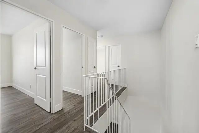 2 Bedroom Apartment for Rent - 7230 Darcel Ave - Photo 20