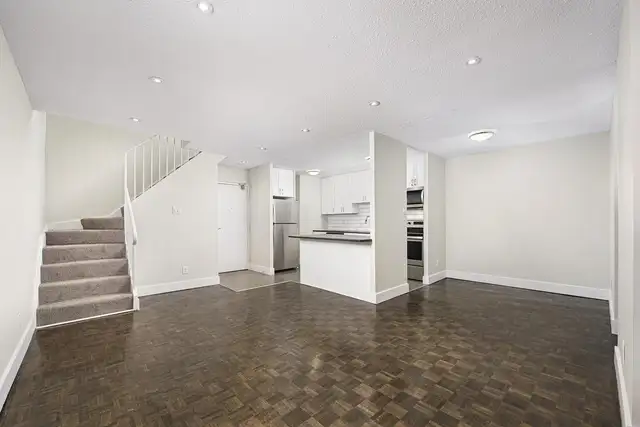 2 Bedroom Apartment for Rent - 7280 Darcel Ave - Photo 17